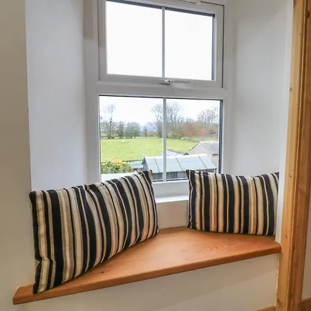 בית נופש Lime Tree קירקבי סטפן